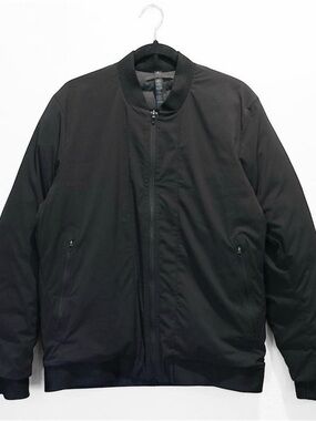 Lululemon Goose Down Intermission Bomber Jacket Men M Black Primaloft Full Zip